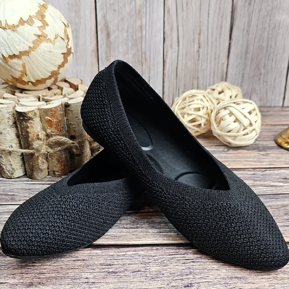 NEW A•NEW•DAY BLACK KNIT POINTY TOE BALLERINA FLATS